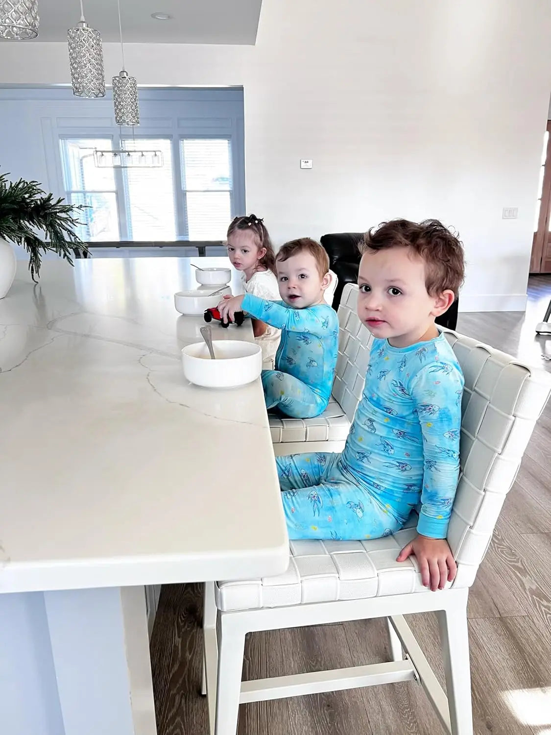 Counter Height Bar Stools Set of 2 PU Leather Aluminum Frame Patio Poolside Garden Kitchen Island Grey, Customized